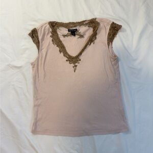 Cha Cha Vente Pink and Brown Lace Accent Top